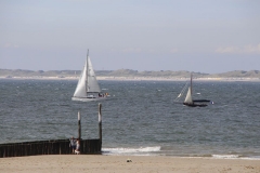 Segelboote am Strand von Breskens