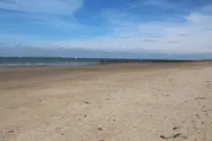 Der Strand in Breskens ist wirklich sehr breit