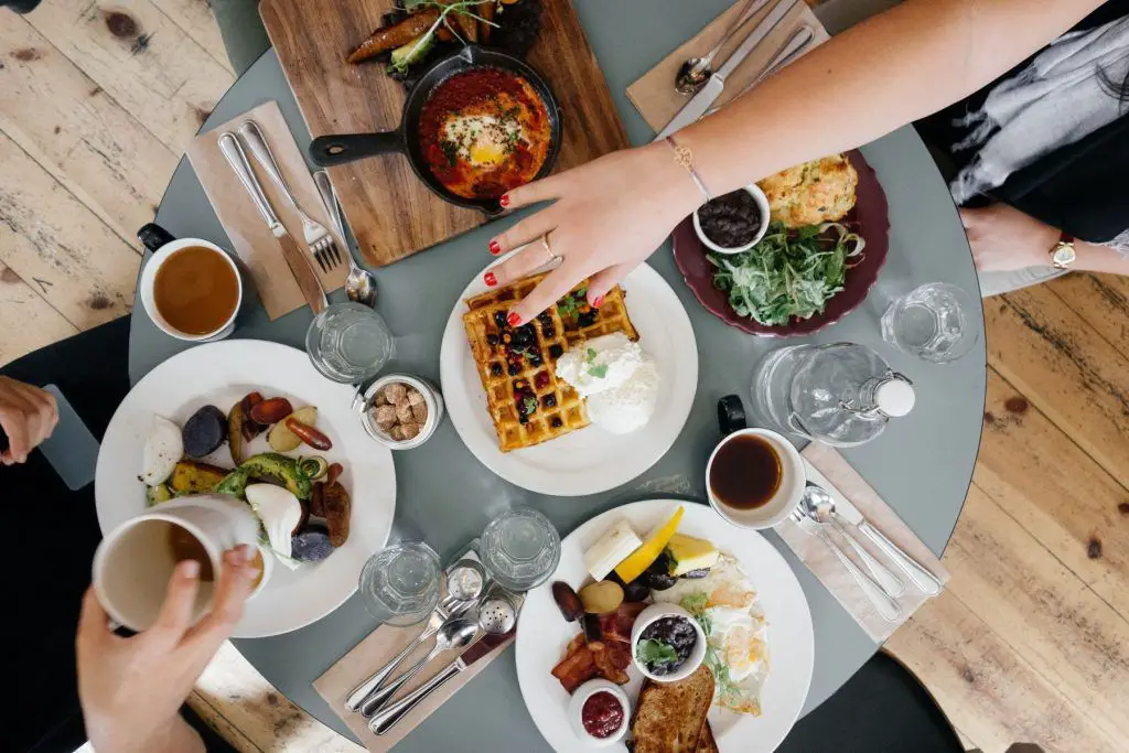 Frühstück im Hotel: Nicht überall dabei