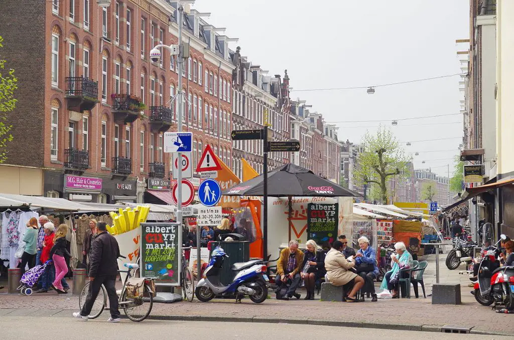 Der "de Cuyp" - Der Albert Cuyp Markt in Amsterdam