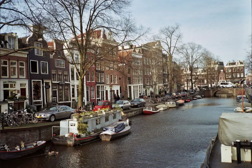 Apiegelgracht in Amsterdam