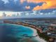 wie lange fliegt man nach aruba