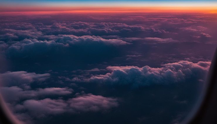 wie lange fliegt man nach peru