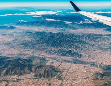 wie lange fliegt man nach valencia